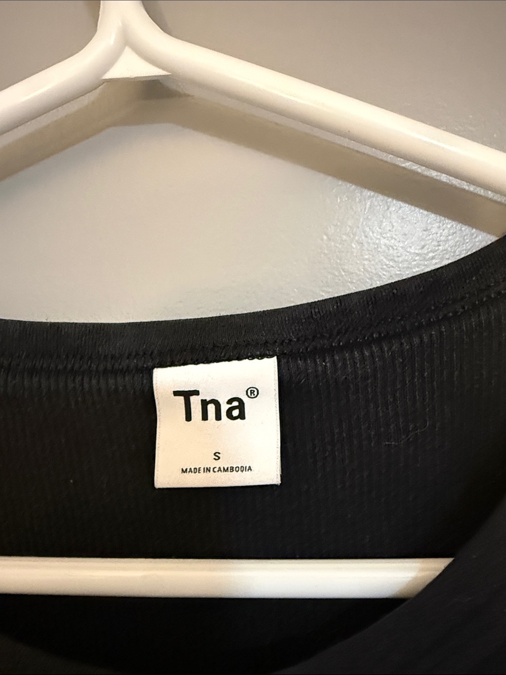 TNA Crop Top - Picture 2 of 3